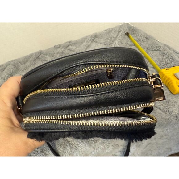 Urban Expressions Sylvester Crossbody-- Faux Fur Front Black MSRP 70 - Picture 6 of 10